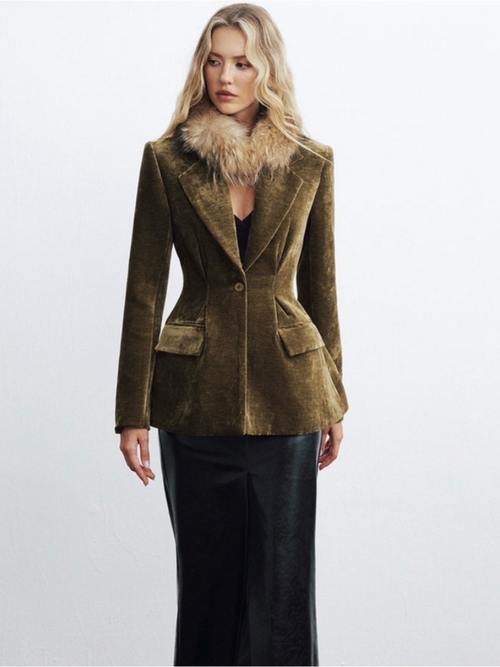 NWT Commense Velvet Single Button Blazer